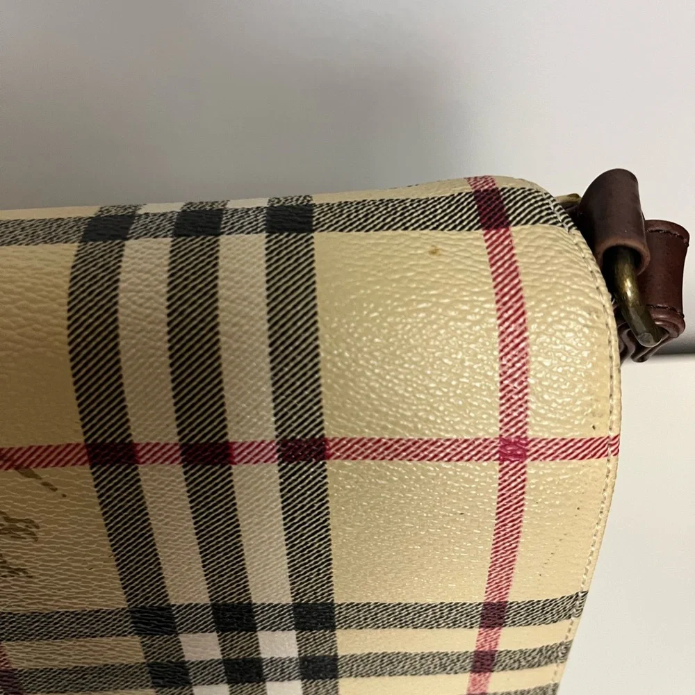 Burberry Vintage Nova Check Classic Haymarket Leather Bag Shoulder Crossbody Bag